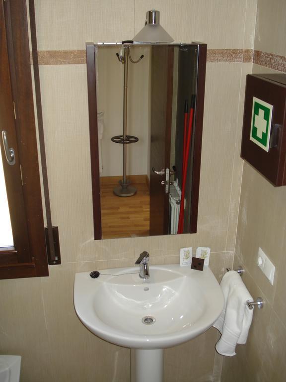 Jardin San Pelayo Appartement Niembro Buitenkant foto
